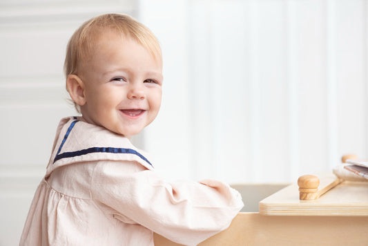 8 Cheerful Ways to Raise Confident Kids